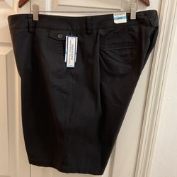 Dockers Bermuda Shorts - Black - Women’s Size 20W