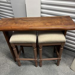 Wooden  table with 2 Barstools