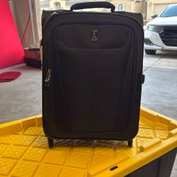 Travelpro Carry On Suitcase 