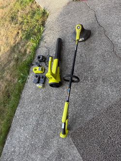 Ryobi String trimmer and blower package