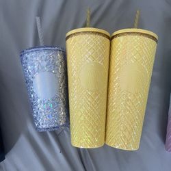 New Starbucks Cups 