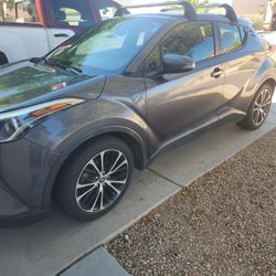 Toyota CHR 2017 95000 MILES UPGRADED WHEELS
