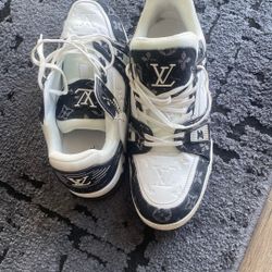 Louis Vuitton Trainer 
