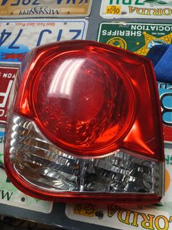 13-15 Chevy Cruze Left Driver Side Halogen Tail Light Original
