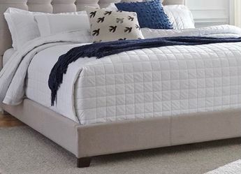 Queen/full upholstered bed frame