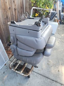 Backseats 2002 Toyota Sequoia
