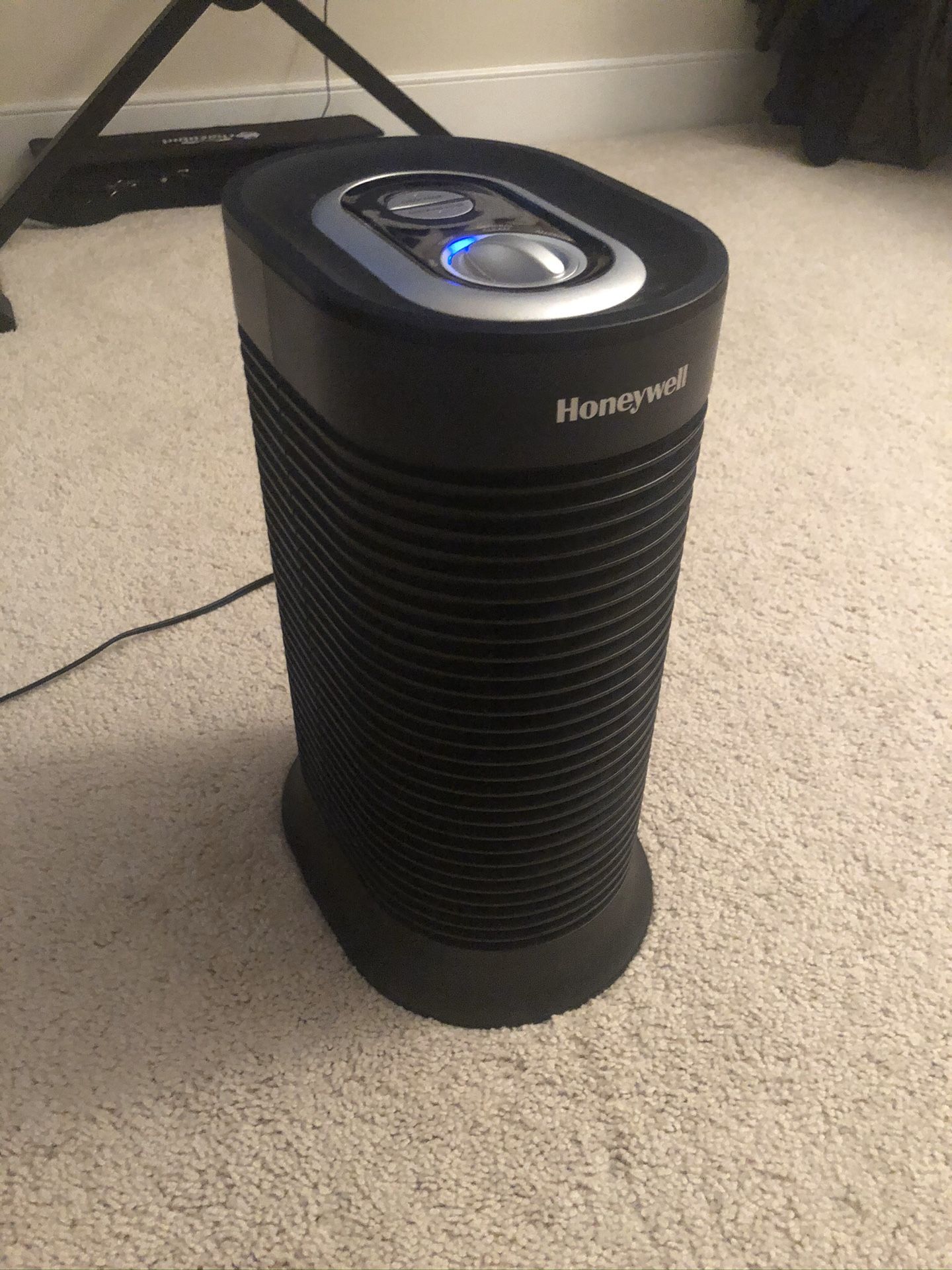 Honeywell HEPA air purifier