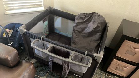 Baby playpen