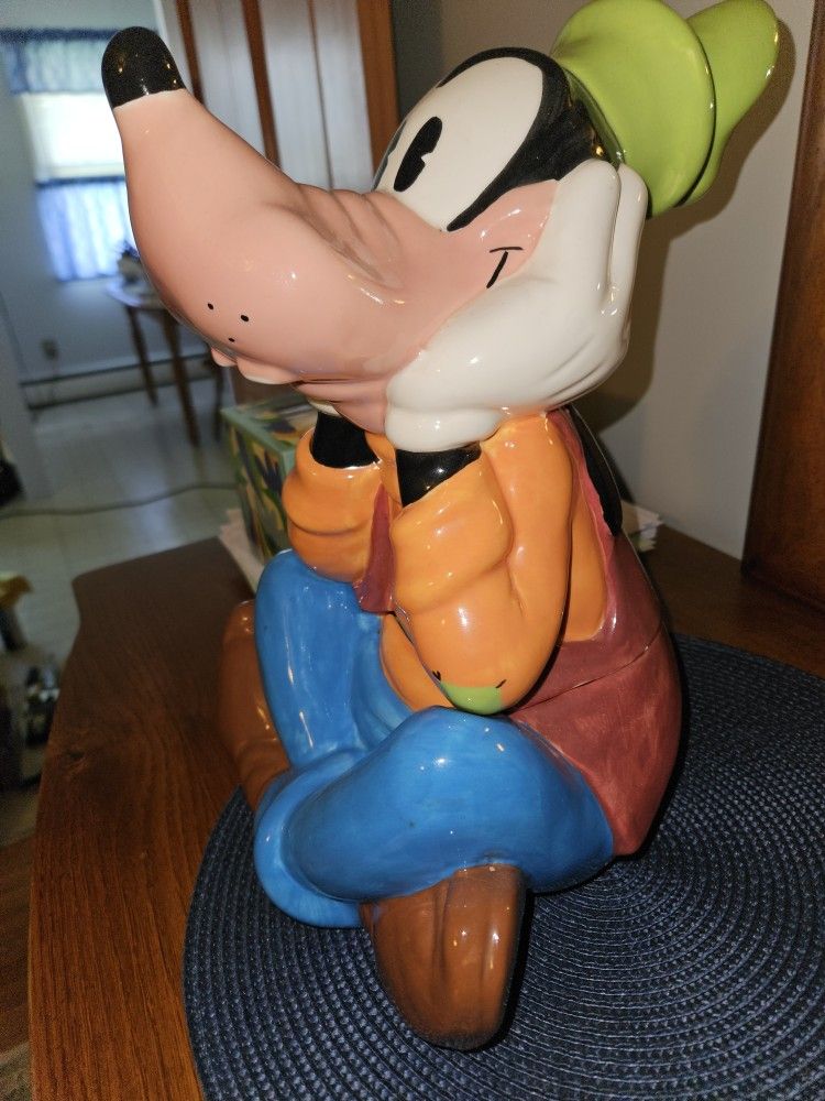 Disney Goofy Cookie Jar