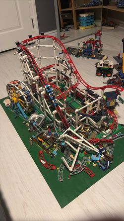LEGO Creator Expert Roller Coaster Set 10261