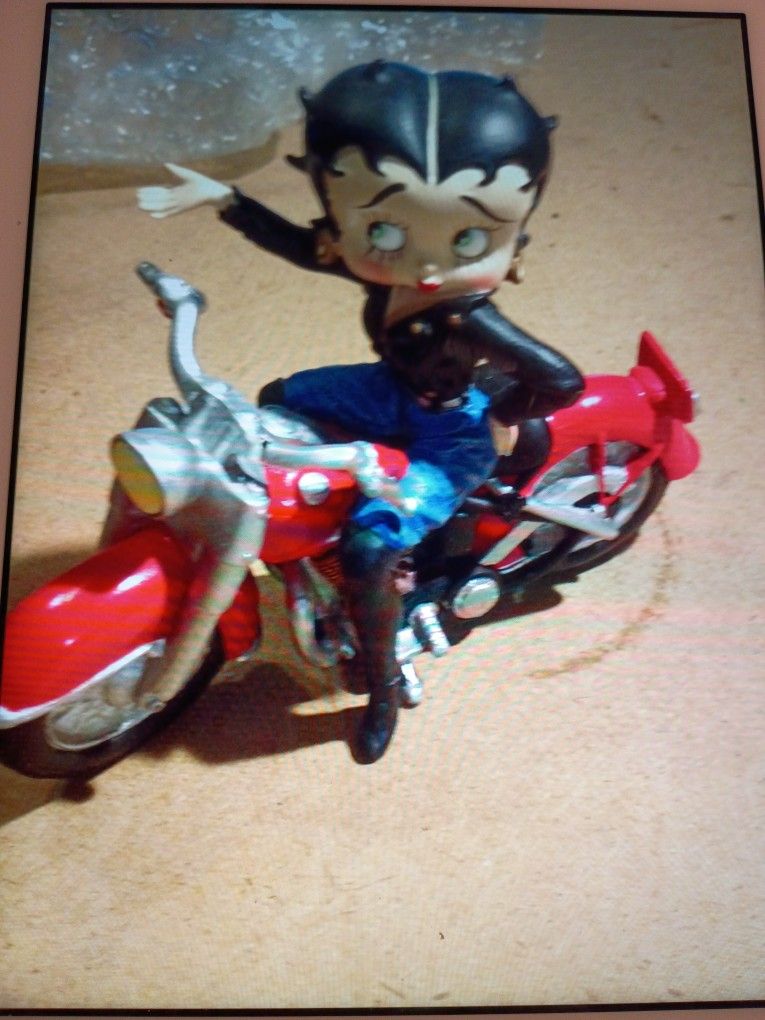 BETTY BOOP ON MOTORCYCLE VINTAGE COLLECTIBLE