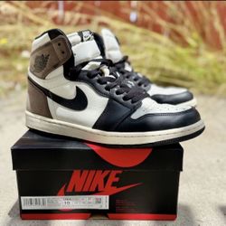 Like New Jordan 1 Mocha Men’s 10 OG Box