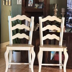 4 antique white and natural wood solid dining chairs