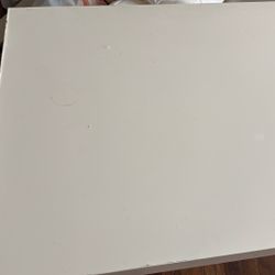 Free White Makeup Table 
