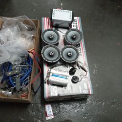 Stereos An Speakers