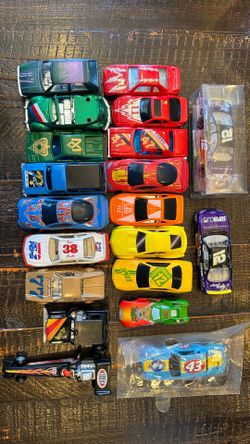 Vintage Diecast Car Collection – 20 Cars