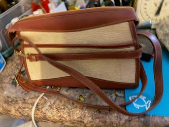 Leather crossbody handbag