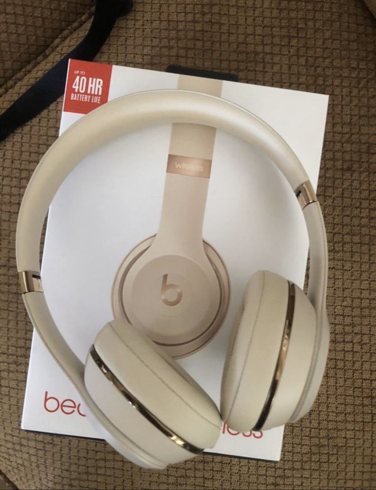 Beats solo 3 wireless headphones