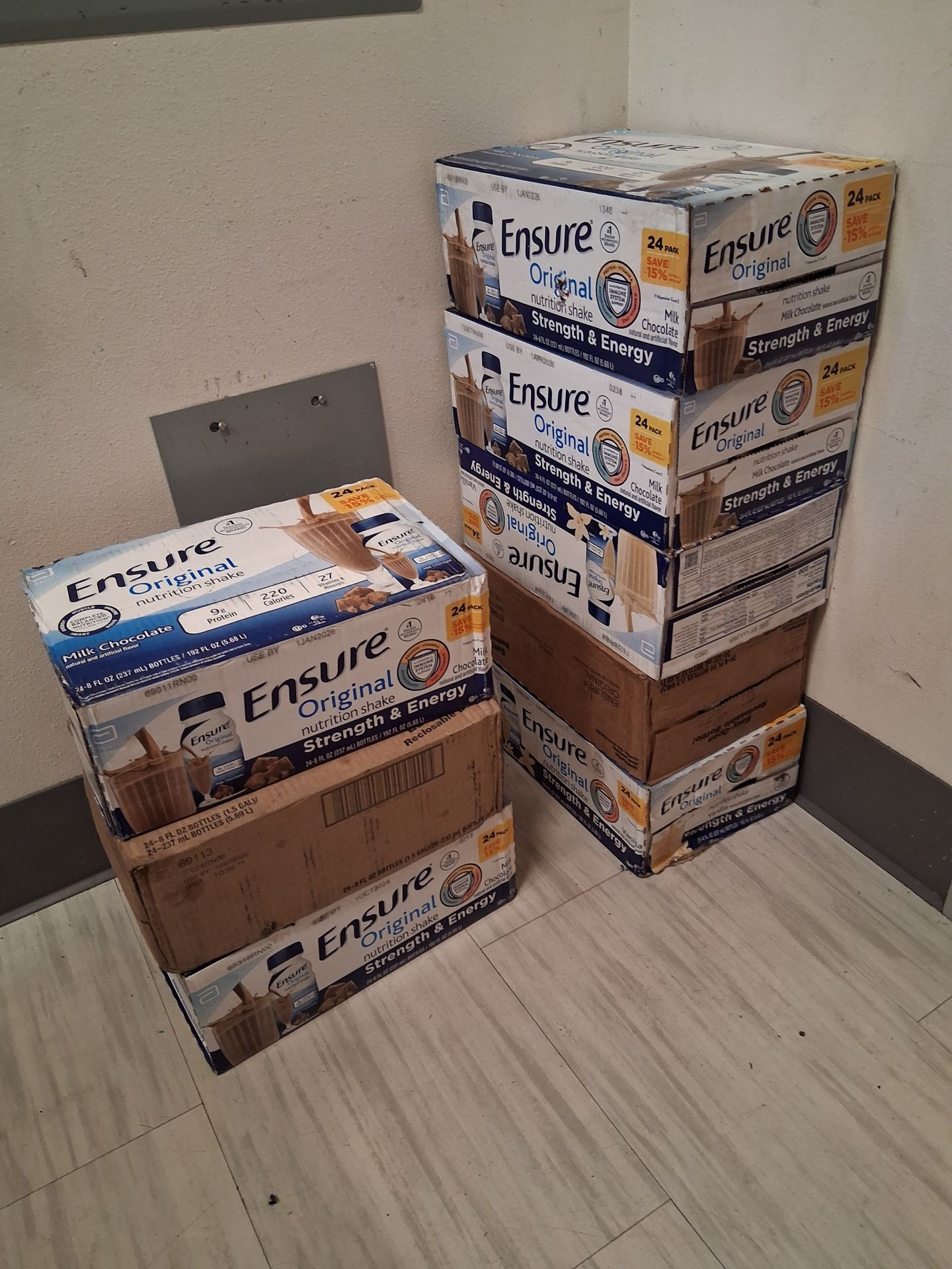 ENSURE ORIGINAL CHOCOLATE NUTRITION SHAKE 24pack