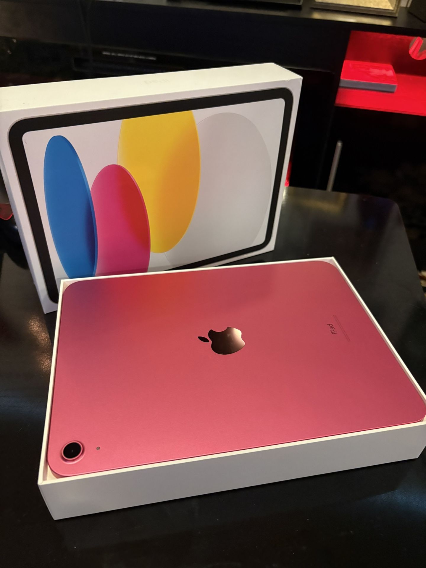 IPAD 10TH GENERATION 10.9 INCHES BARLEY USED