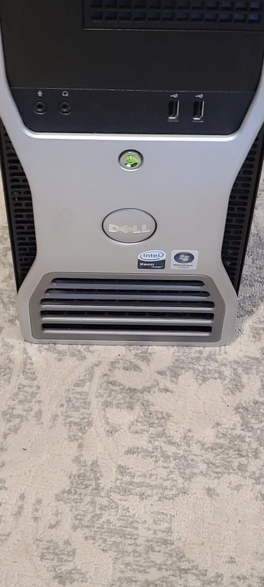 Dell Desktop Computer