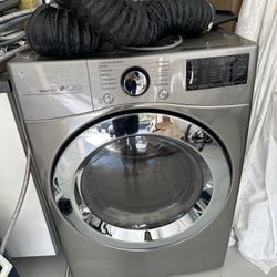 LG 3700 Series Front Load Washer and Dryer