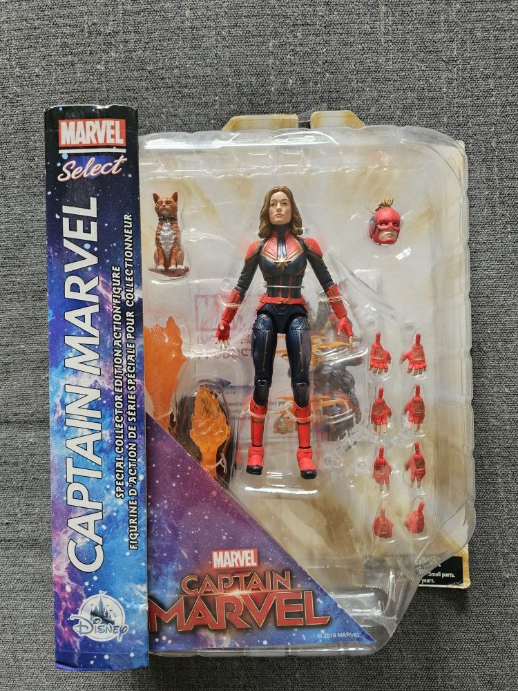 Captain MARVEL Marvel SELECT action Figure