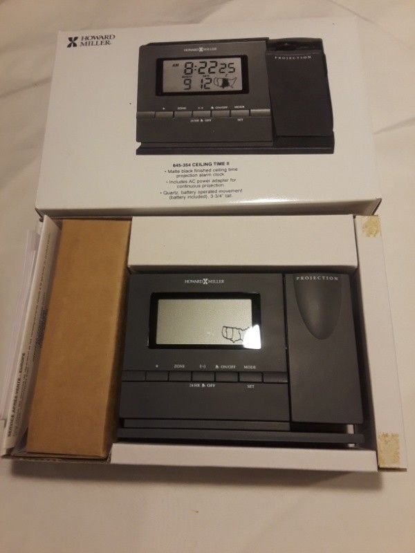 New In Box Howard Miller Ceiling/wall Projection Alarm Clock 645-354 - See Descriprion And Photos