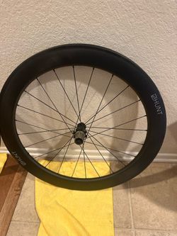 Hunt carbon rim wheels 62mm