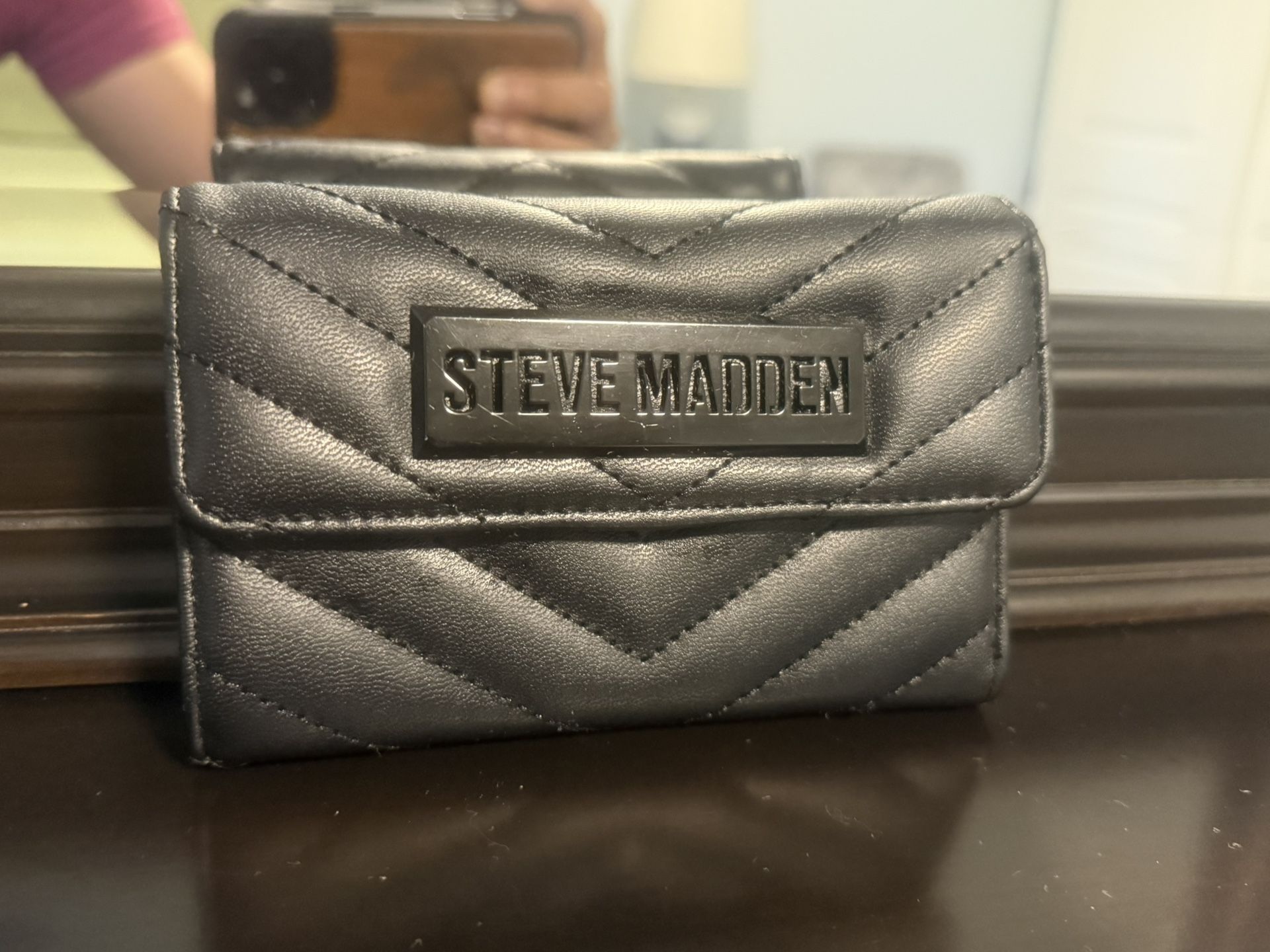 Steve Madden Women’s Black wallet 