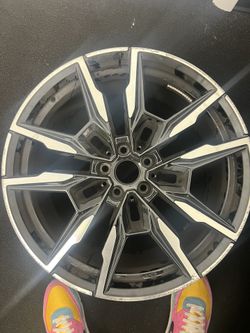 BMW M850 Wheel/Rim