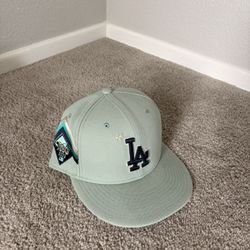 Los Angeles Dodgers New Era 9Fifty SnapBack Hat