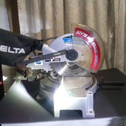 DELTA  10" Compound Power Miter Saw, likely the model 36-075