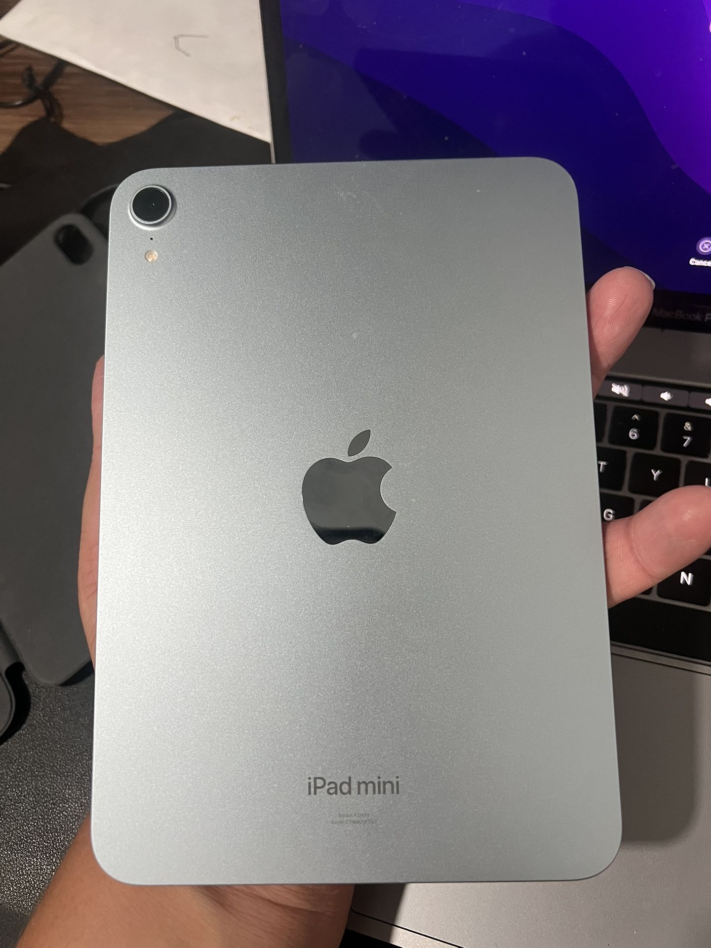 iPad Mini 7th Gen  128gb 