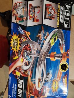 Hot Wheels Flip And Go