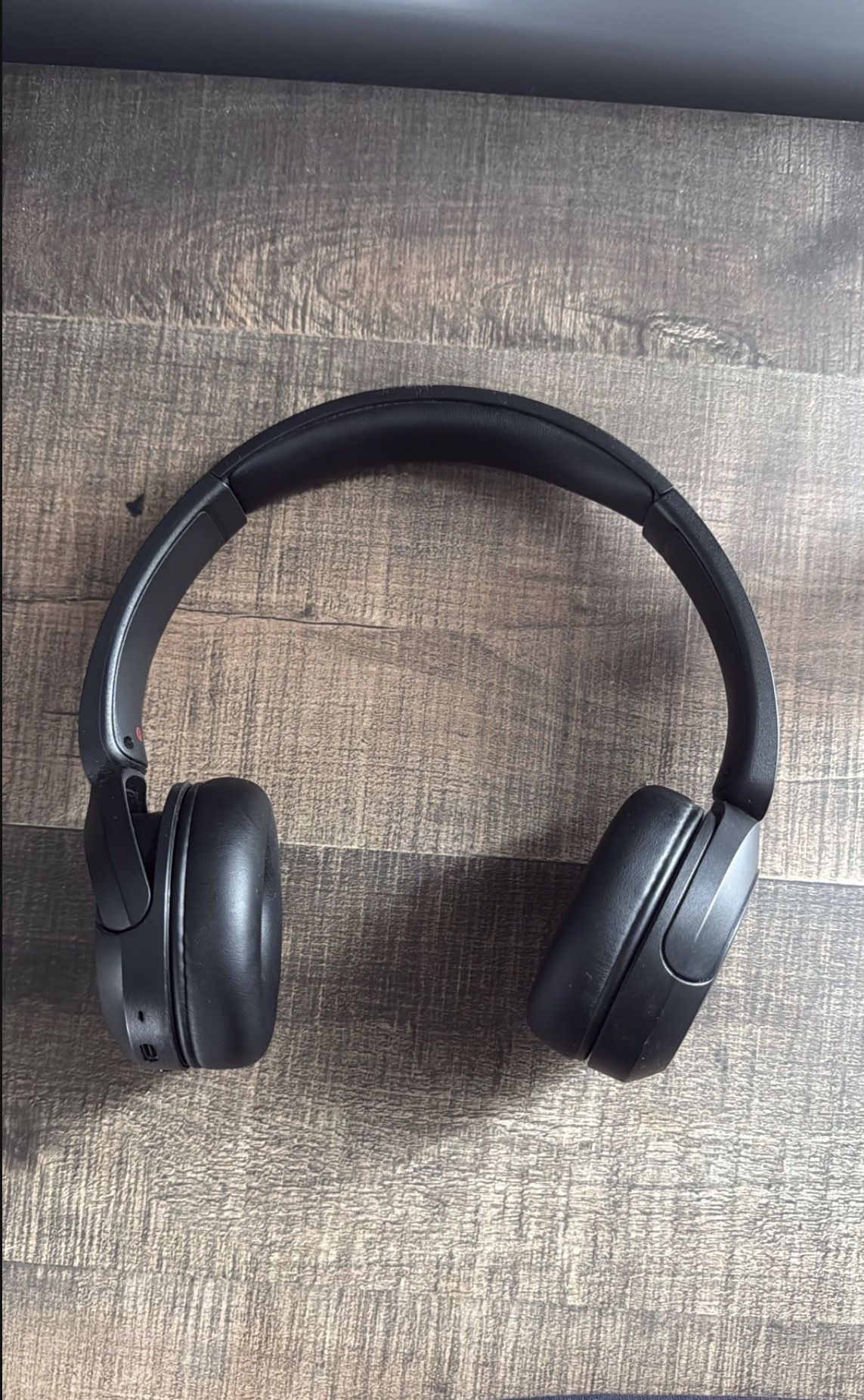 Sony Wireless Bluetooth headphones