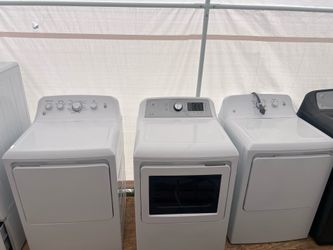 WASHER/DRYER / FRIDGE ! READ Description!!