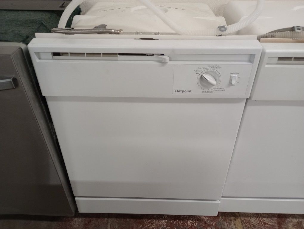Hotpoint 24 Inch Wide Built-in Dishwasher Delivery Warranty Financing Available