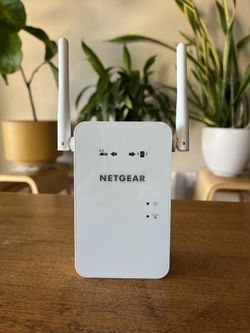 Netgear EWiFi Range Extender EX6100