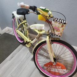 Margarita Bike Beach Cruiser Street 26 3 Speed New Open Box Ready To Run for Sale in Las Vegas NV OfferUp