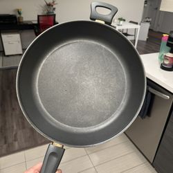 IKEA 10” Frying Pan