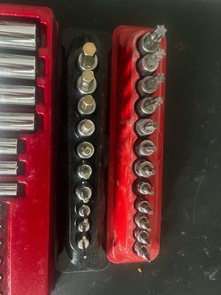 Snap on sockets and tool