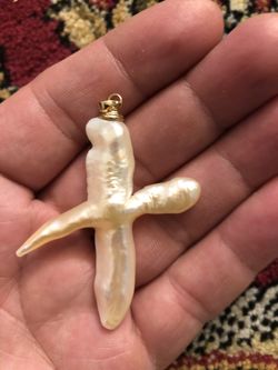 14 k pearl pendants