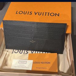 Authentic LV card Holder