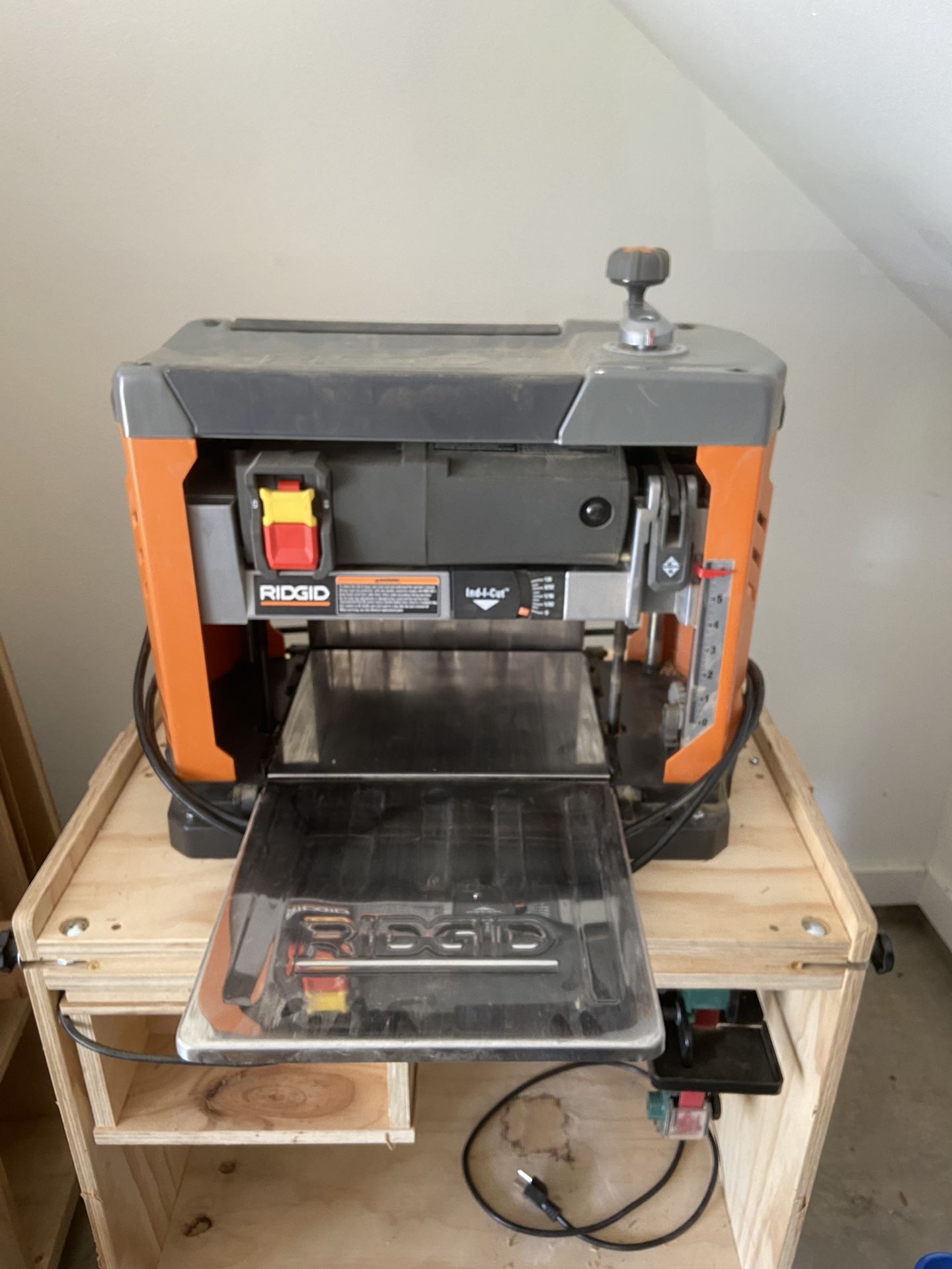 Ridgid R4331 13” Planer