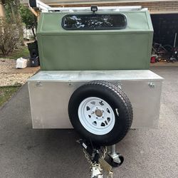 2022 Custom Squareback Camper Trailer