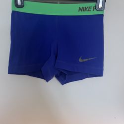 Very Nice And In Excellent Condition Purple Nike Pro Spandex Size CS Women