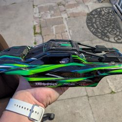 Traxxas Mini XRT Clipless Body