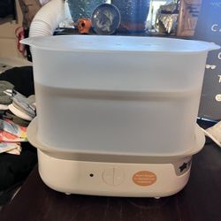 STERILIZER For Baby Bottles 