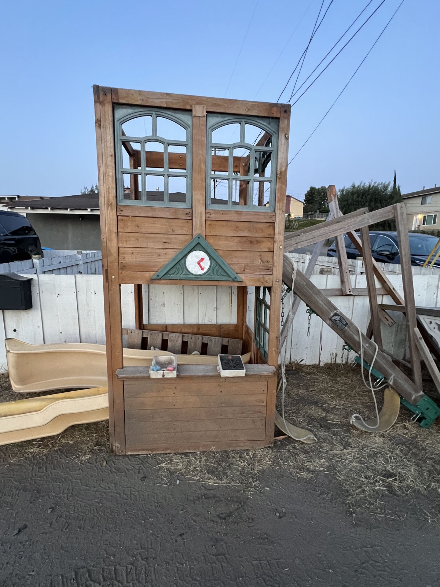 Free Swing Set